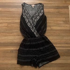 Black and white patterned romper